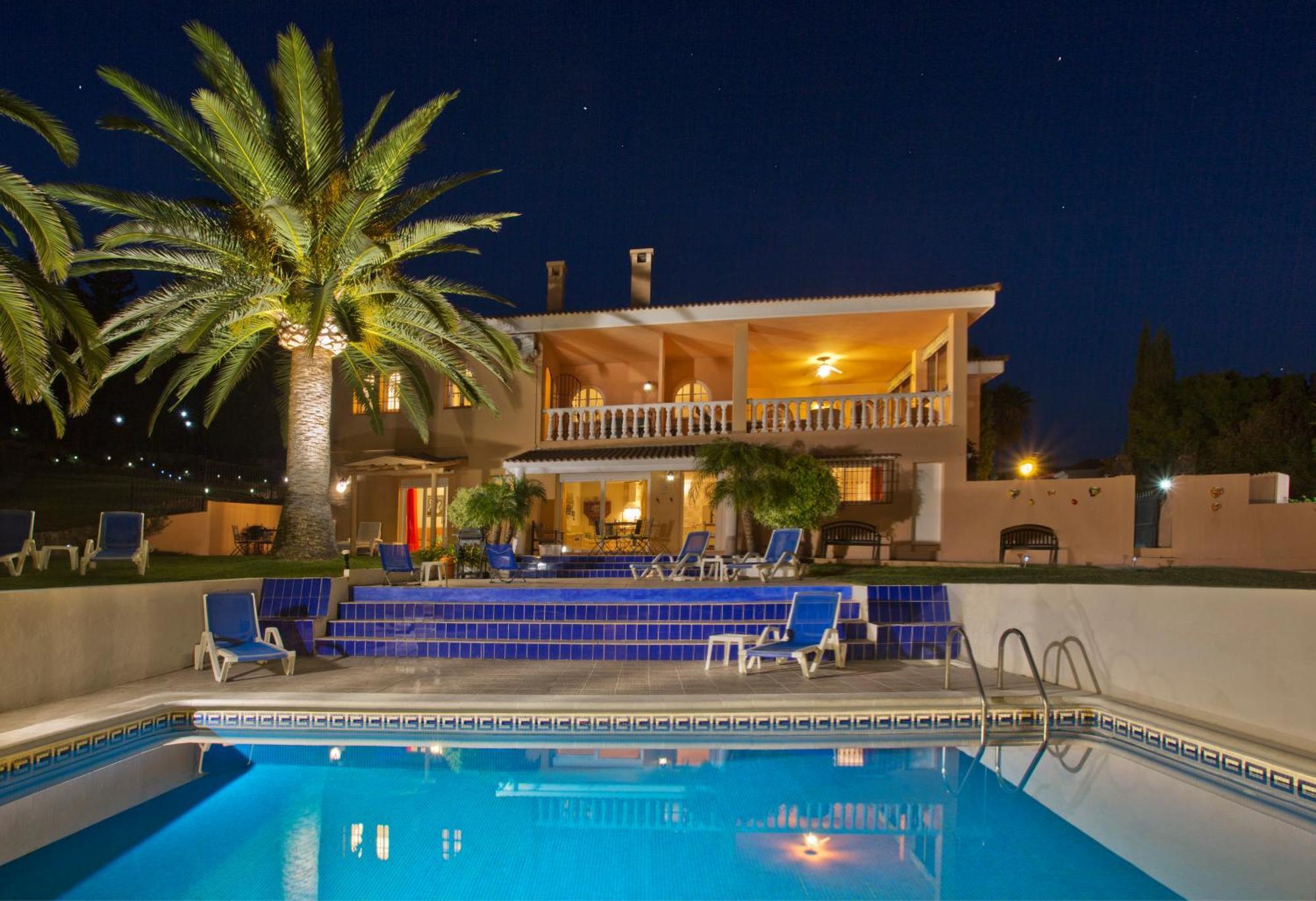 Villa Tranquilla Εστεπόνα Εξωτερικό φωτογραφία